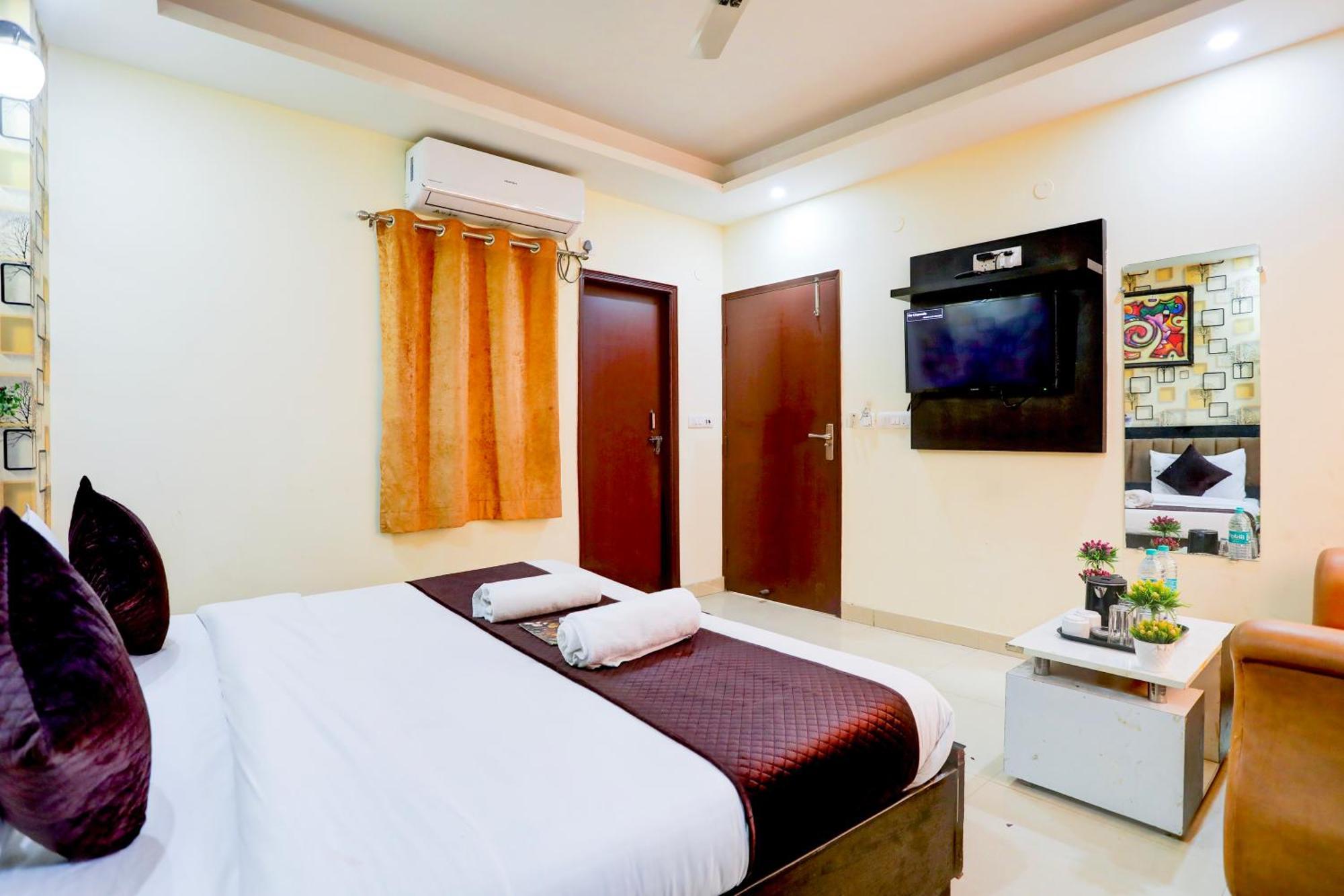 ניו דלהי Hotel Luxury Global מראה חיצוני תמונה